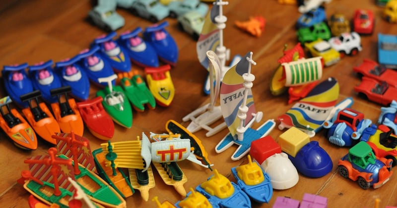 Entdecken Sie 2026 die besten Holzspielzeuge für Kinder: Nachhaltig & kreativ